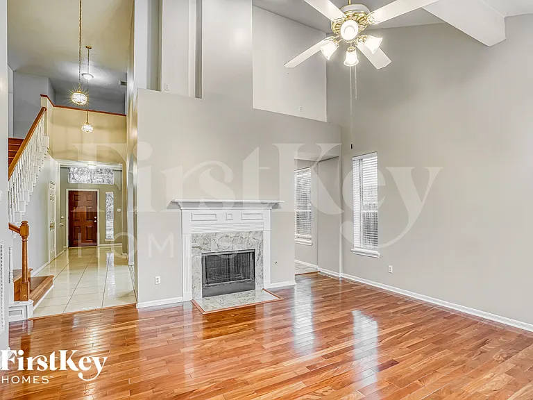 12831 Pheasant Lake Ct — Photo 3