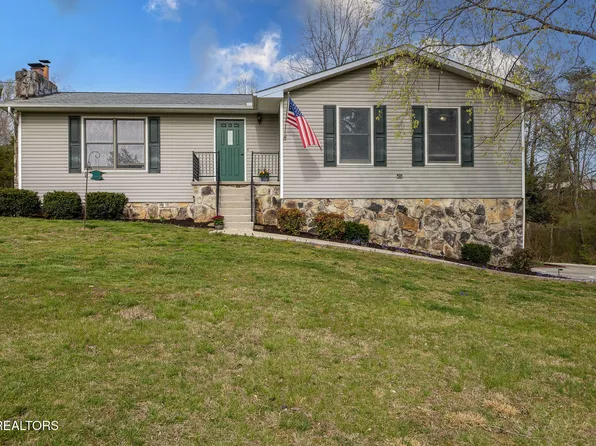 222 Edith Ln, Lenoir City, TN 37771