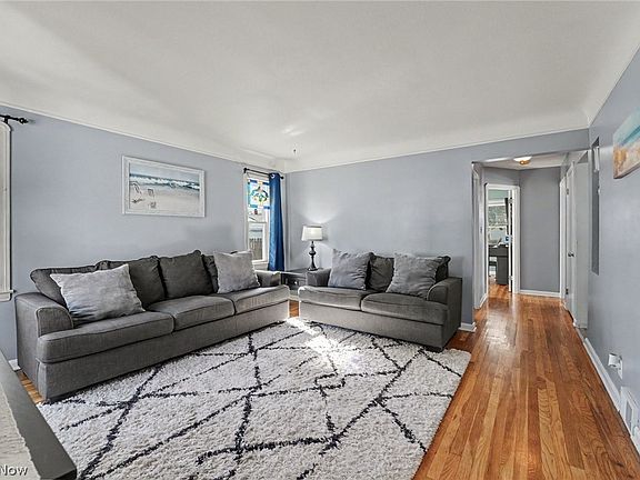 4th image of 6607 Kenneth Ave