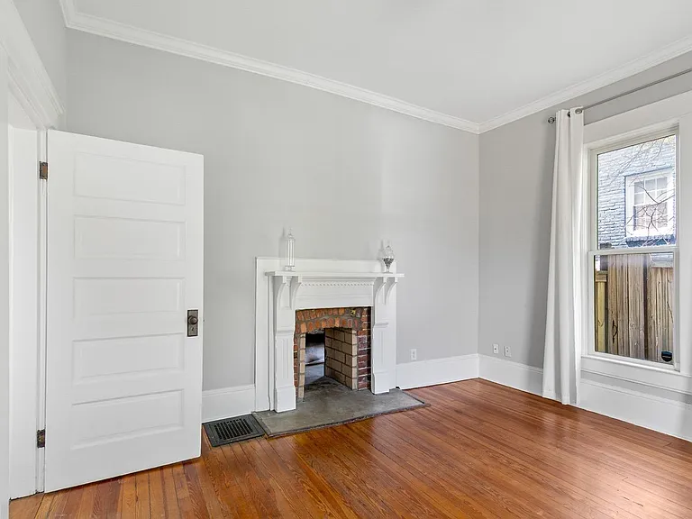 1904 Long Ave — Photo 3