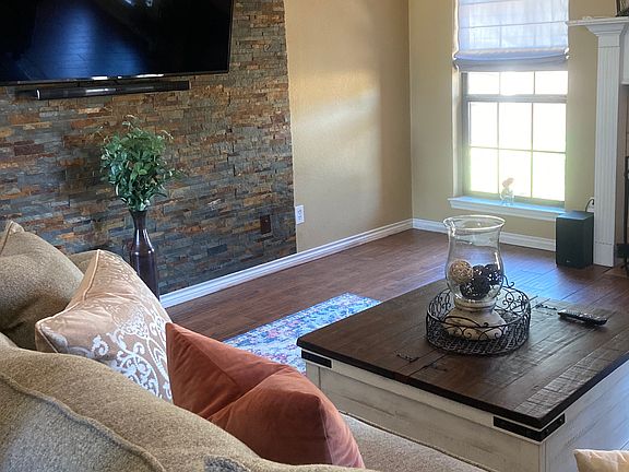 New stone accent wall 