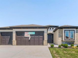 11112 S Violet St, Olathe, KS 66061