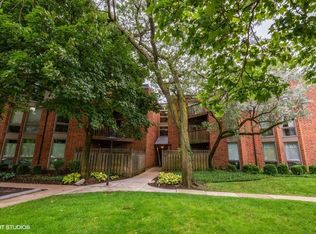2131 N Larrabee St APT 6105, Chicago, IL 60614