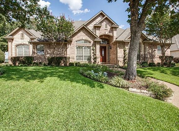 2nd image of 3909 Treemont Cir