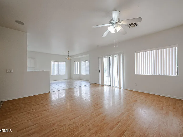 453 N 105th Pl — Photo 12