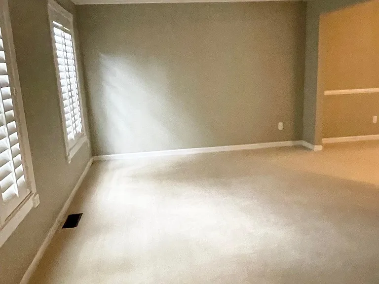 5583 Barney Dr — Photo 11