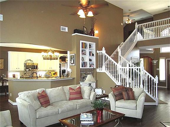 2nd image of 4115 Sorenson Dr