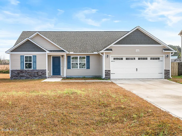406 Paxton Ct — Photo 1