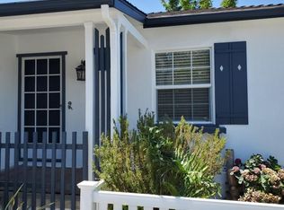 126 2nd St, Seal Beach, CA 90740