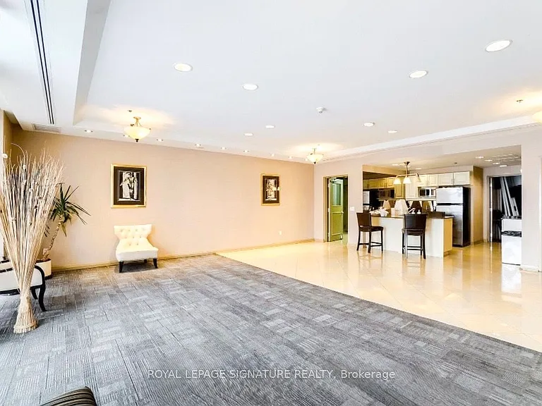 220 Forum Dr #Townhouse 105 — Photo 31