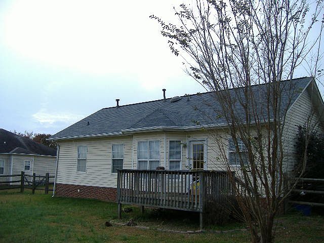 2nd image of 2416 Hunters Way