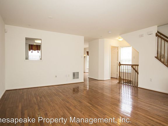 5th image of 9751 Bon Haven Ln