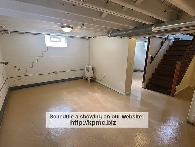 2937 Oaklawn St — Photo 20