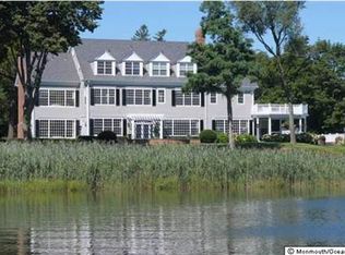 445 Locust Point Rd, Rumson, NJ 07760