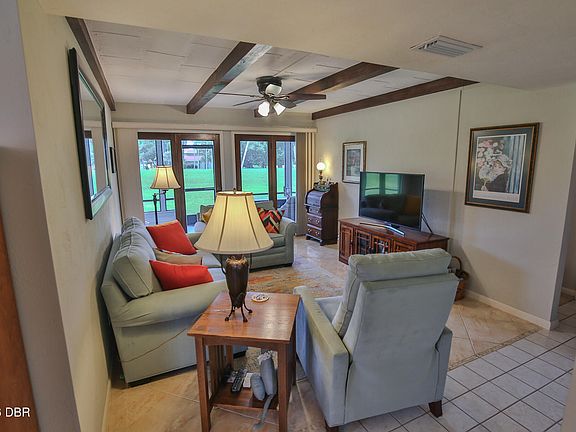 4th image of 140 Golden Eye Dr APT A