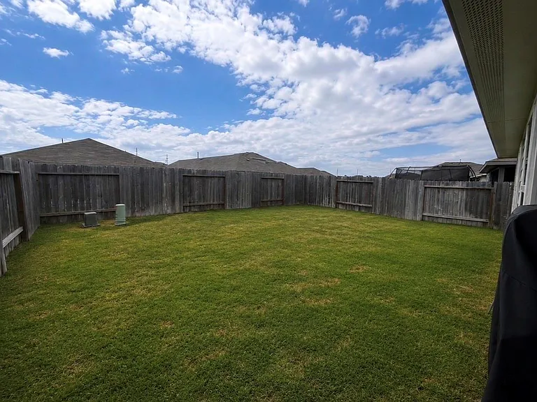 5463 Portwood Acres Dr — Photo 20