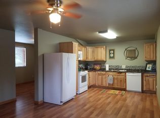 9424 Canyon Rd E, Puyallup, WA 98371