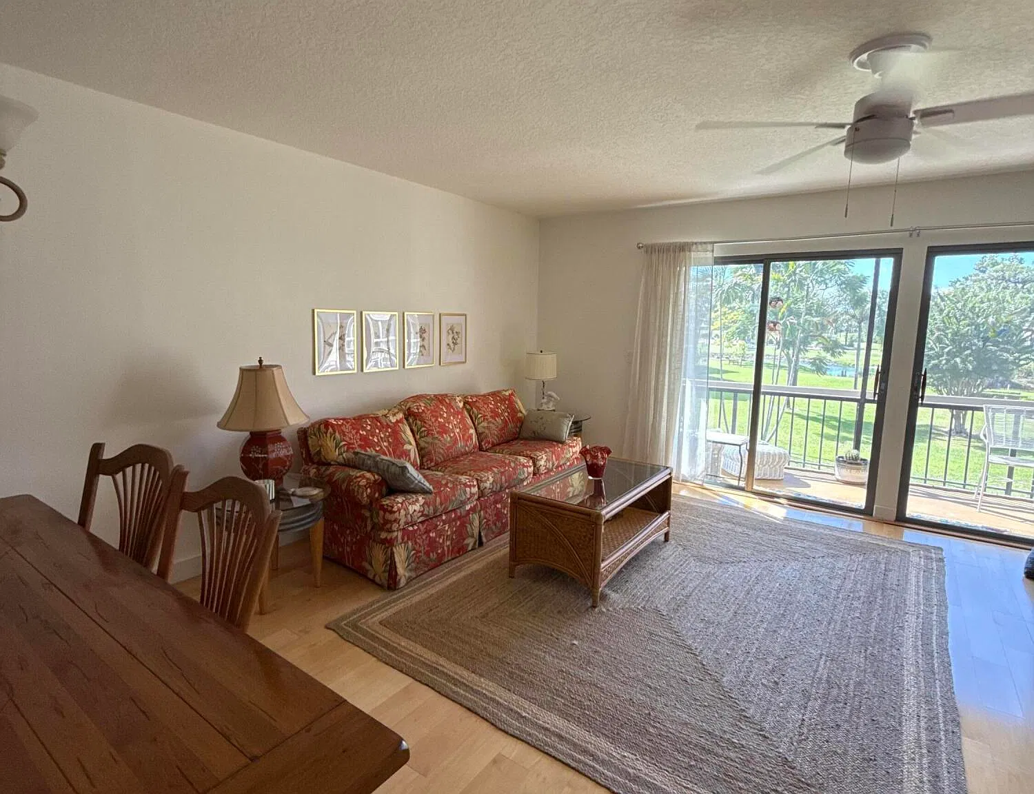 2 bed, 2.5 bath, 1205 sqft, $5,000 — Photo 4