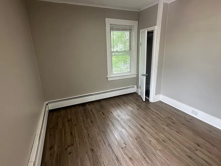 131 E School St #2 — Photo 17