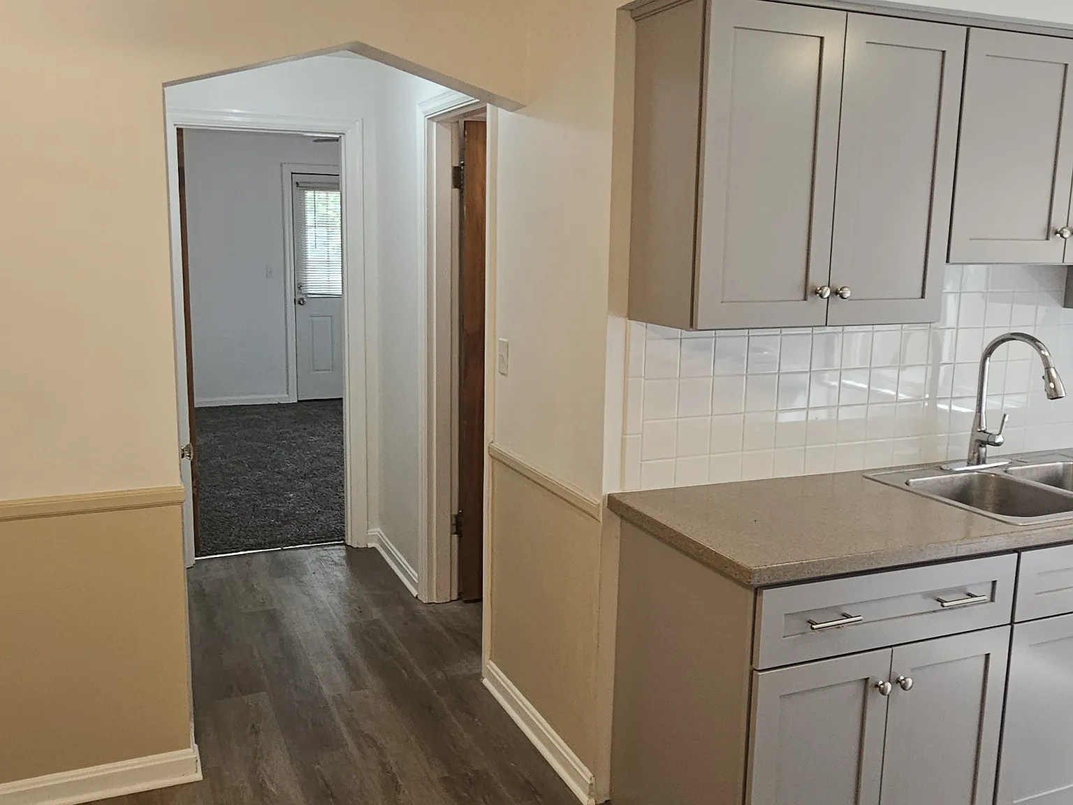 2452 Ferguson Rd — Photo 2