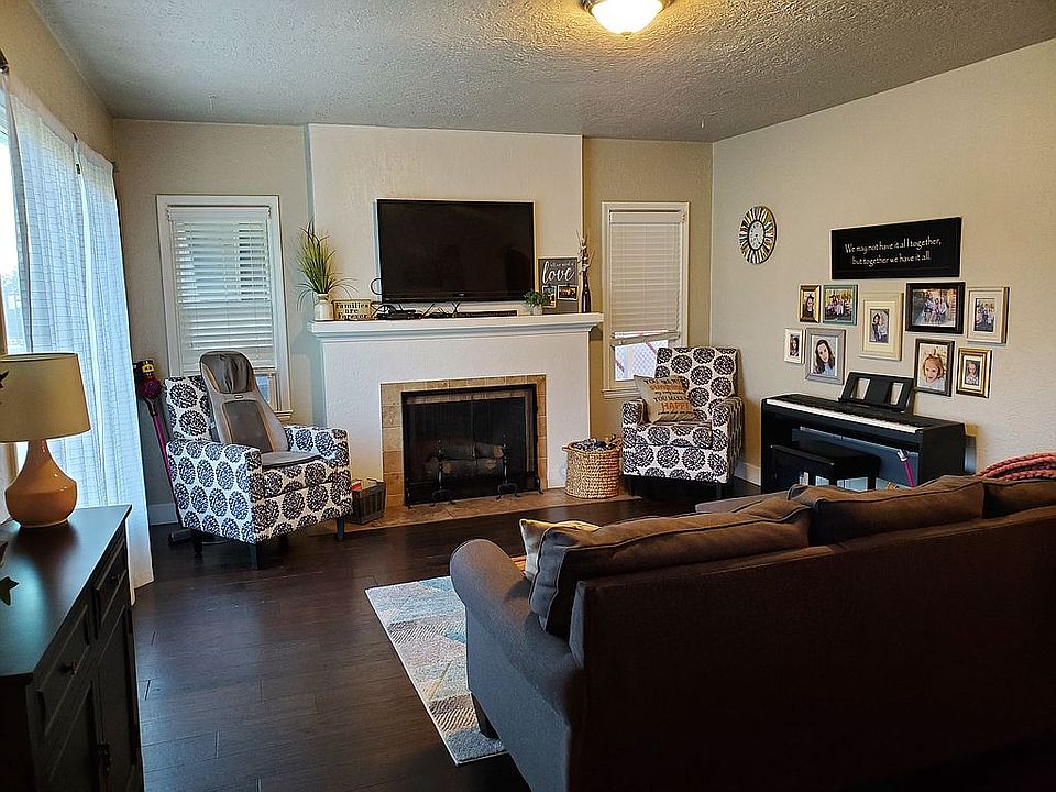 Upstairs Living Room