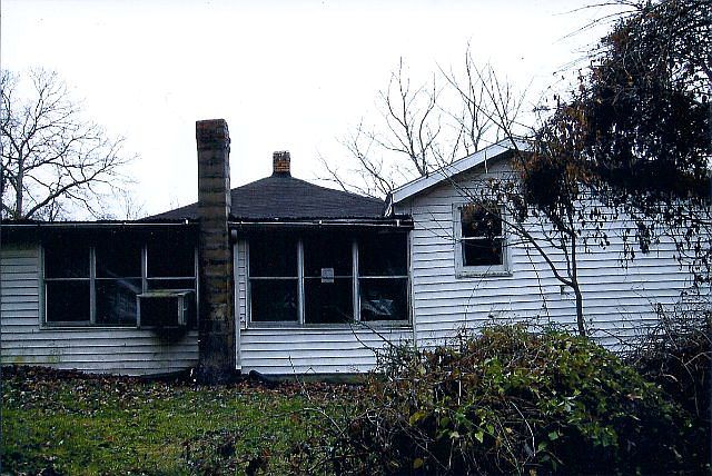 2nd image of 199 1/2 Broadway St