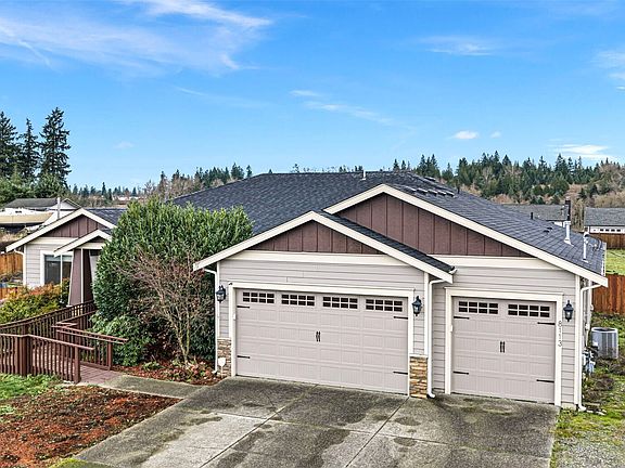 3rd image of 8113 214th Avenue E