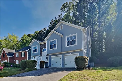 3059 Vineyard Way SE Photo 1