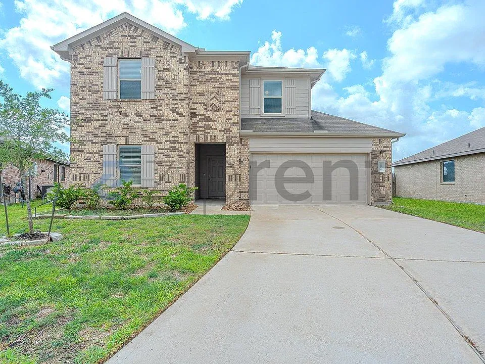 18518 England Mill Dr