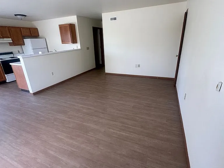 27 Iki Dr — Photo 2