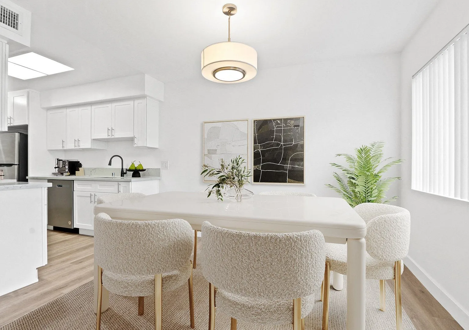 Rexford Drive Apartments — Photo 2