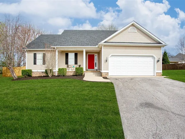 1327 Wintercress Ct, Bowling Green, KY 42104