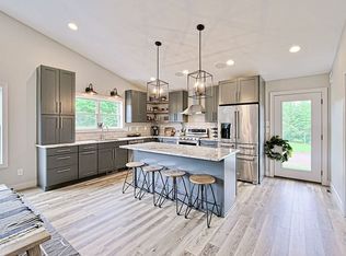 4110 Emerson Rd, Duluth, MN 55803