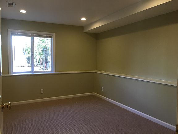 4th image of 2365 21st Ave