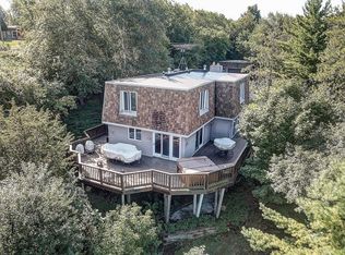 2910 Glassgo Dr, Hartford, WI 53027