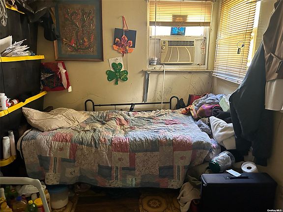 4th image of 15 Willow Street