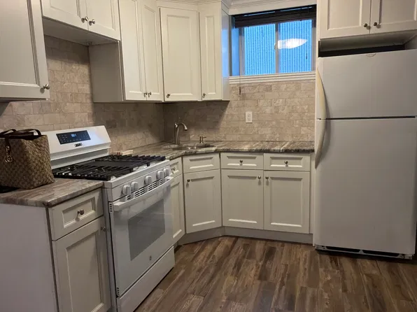 (undisclosed Address), Staten Island, NY 10312