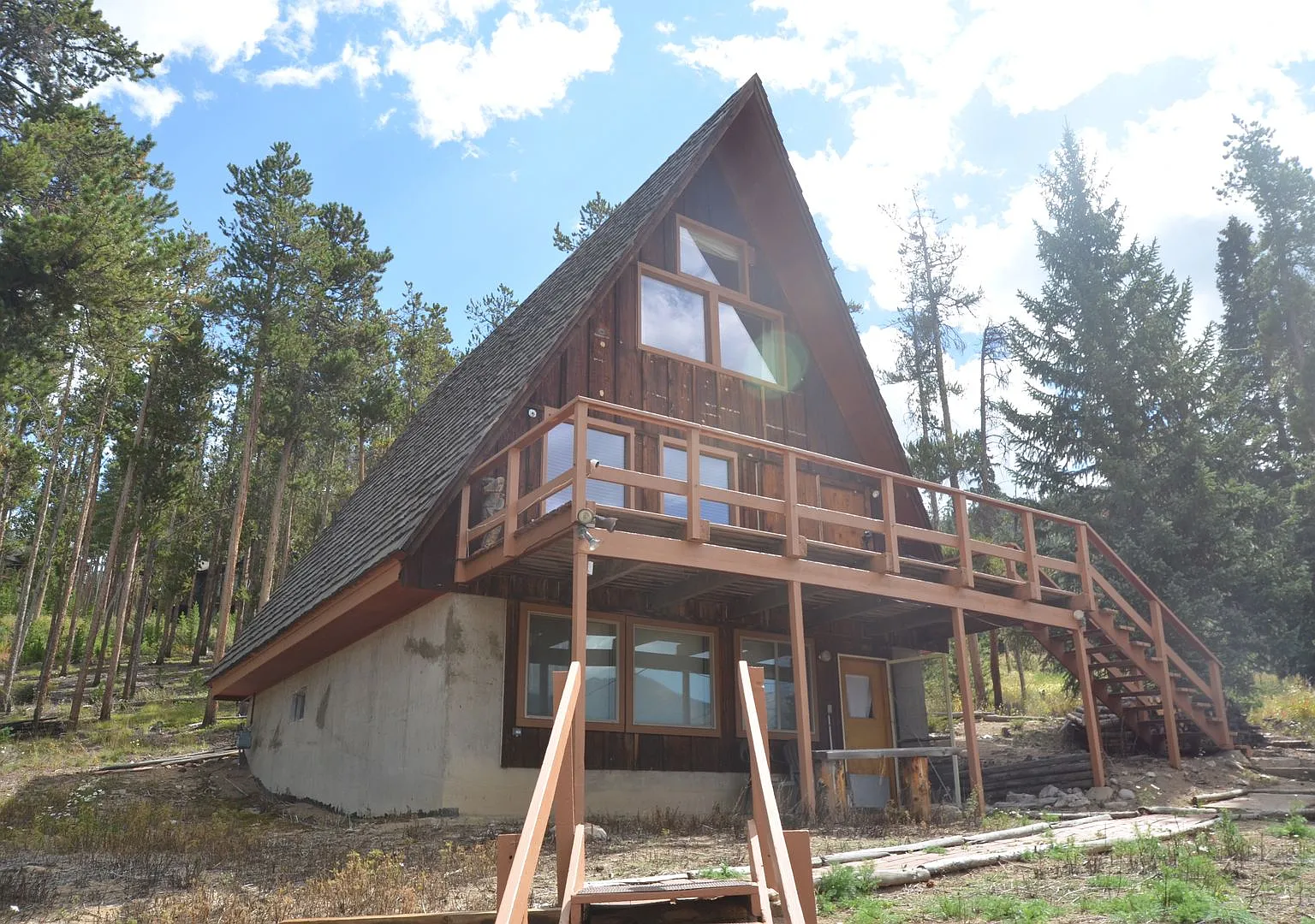 Garden level one bedroom apartment in the hills above BRECK. Pets OK! Includes HEAT and electric!... — Photo 3