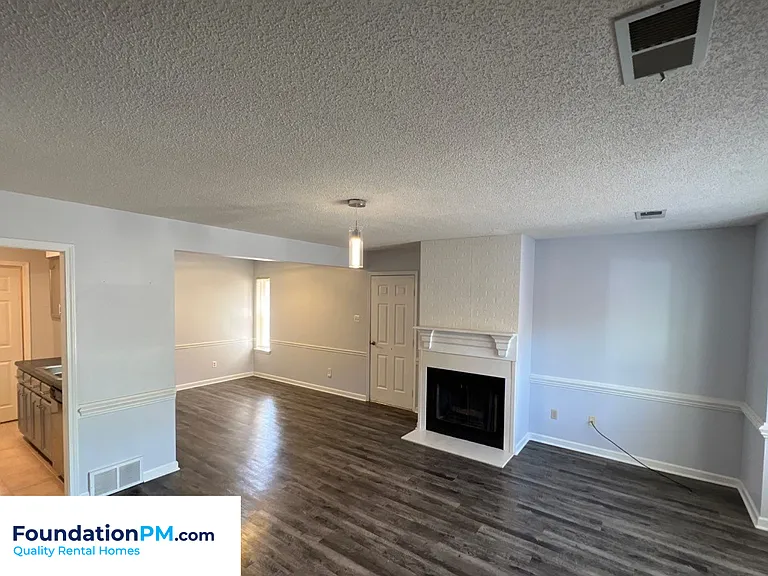 3892 Oak Branch Cir W — Photo 9