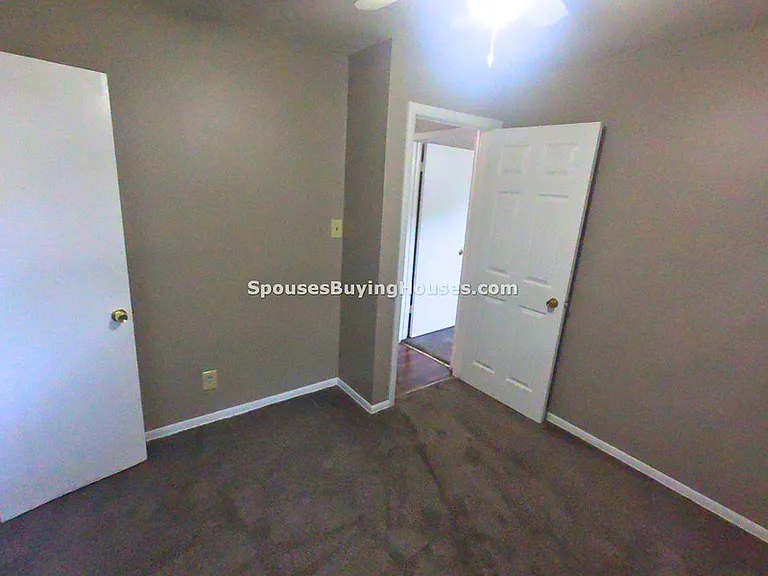 1301 W Congress Ave — Photo 15