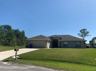 462 Midvale Ter, Sebastian, FL 32958