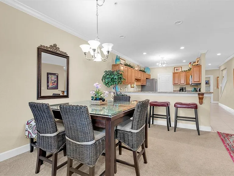 300 Capri Blvd #6 — Photo 10