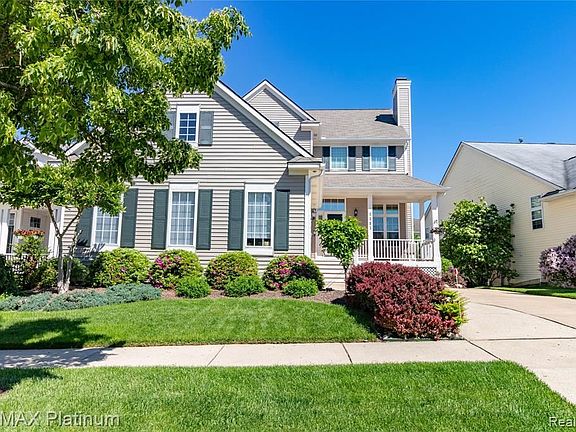 2nd image of 1193 Portsmouth Dr