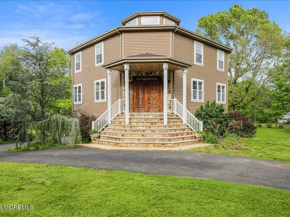 314 Smithburg Road, Manalapan, NJ 07726