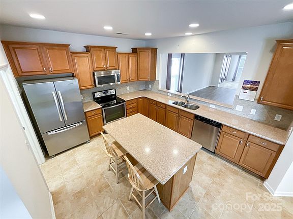 4th image of 2023 Moultrie Ct