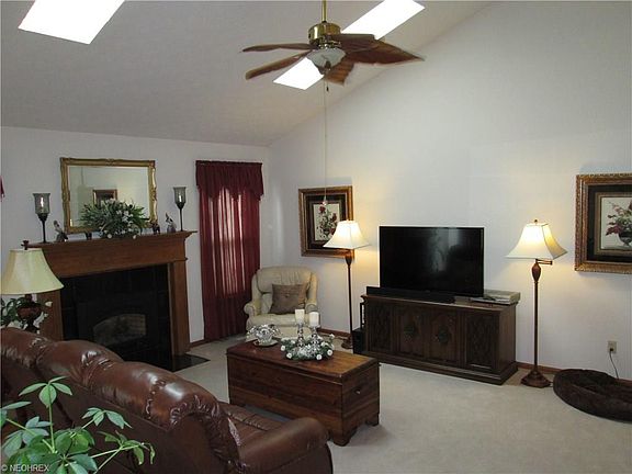 3rd image of 24061 Cottage Gate