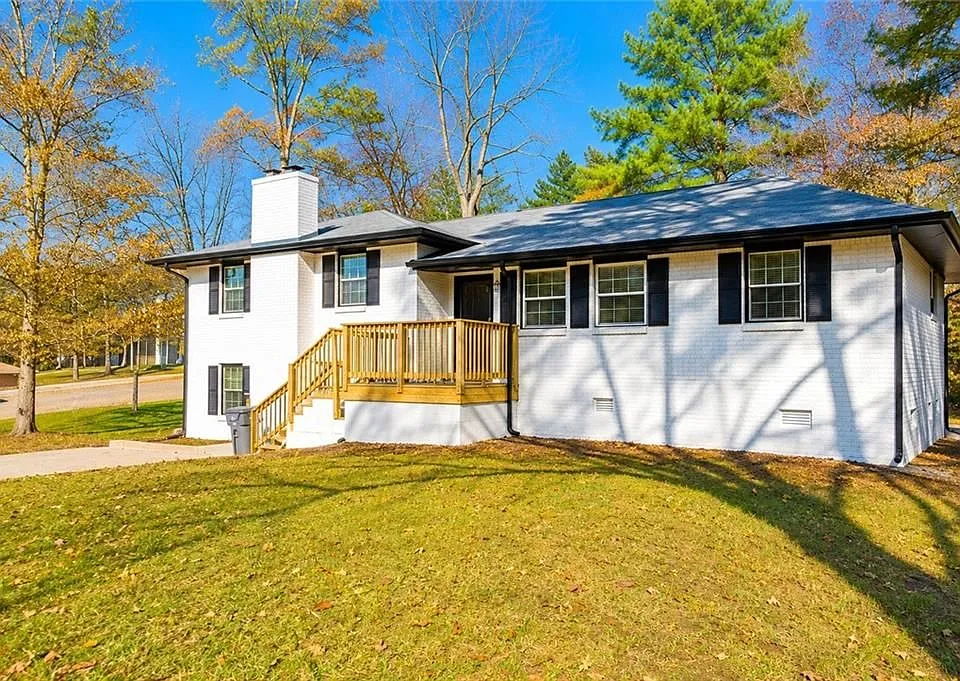 4675 Lincoln Way