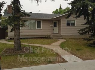 14723 87th Ave NW #B, Edmonton, AB T5R4E5