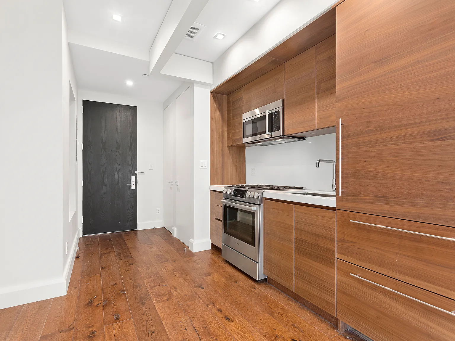 92 Morningside Avenue — Photo 2