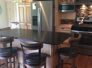 597 Berg Rd, Ontario, NY 14519